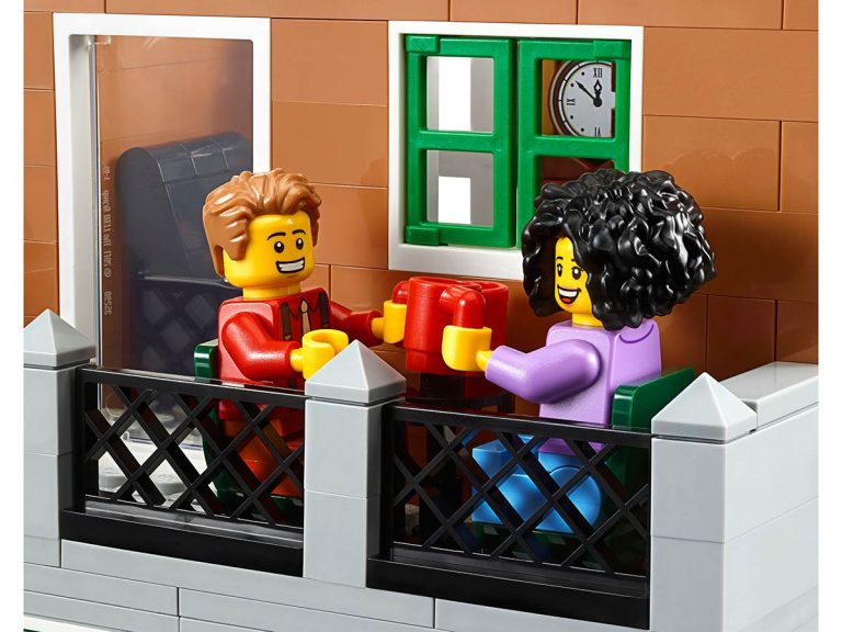 LEGO Icons 10270 - Buchhandlung - Produktbild 08