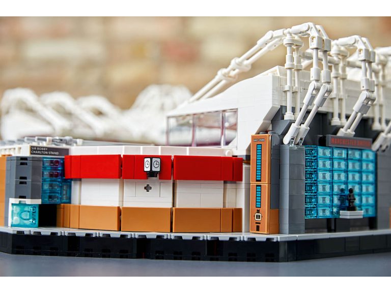 LEGO Icons 10272 - Old Trafford - Produktbild 07