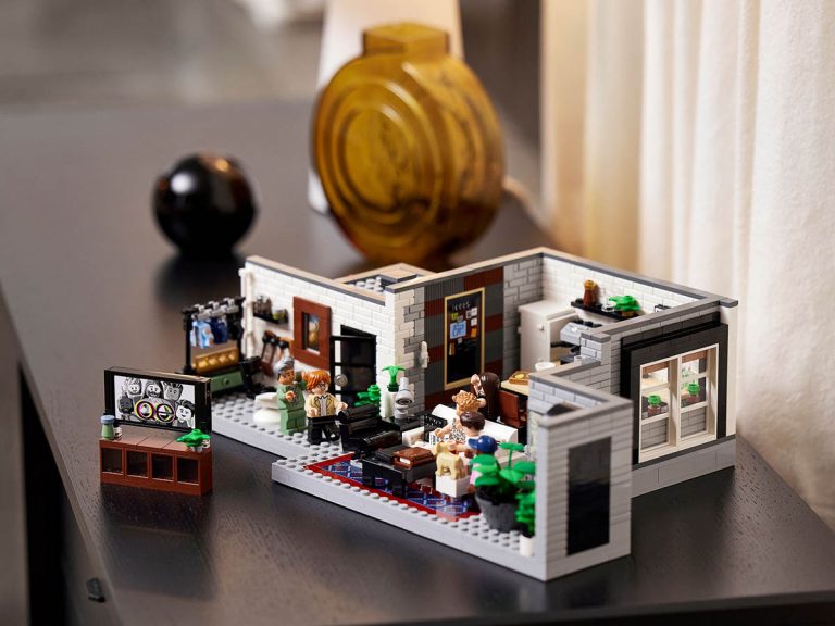 LEGO Icons 10291 - Queer Eye - Das Loft der Fab 5 - Produktbild 03