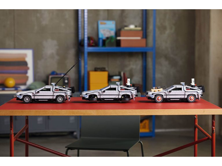 LEGO Icons 10300 - Die Zeitmaschine aus Zurück in die Zukunft - Produktbild 10