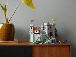 LEGO Icons 10305 - Burg der Löwenritter - Produktbild 03