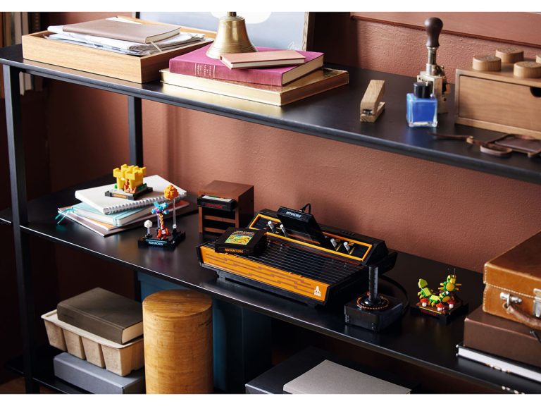 LEGO Icons 10306 - Atari® 2600 - Produktbild 04