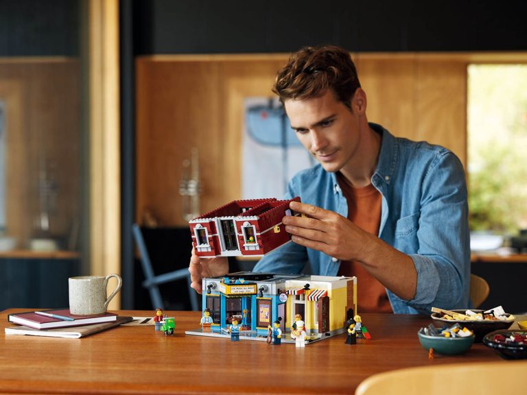 LEGO Icons 10312 - Jazzclub - Produktbild 02