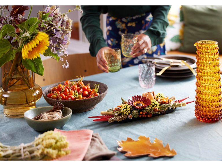 LEGO Icons 10314 - Trockenblumengesteck - Produktbild 02