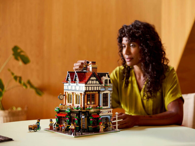 LEGO Eckhaus im Tudorstil 10350