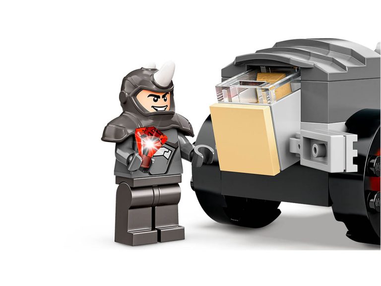 LEGO Spider-Man 10782 - Hulks und Rhinos Truck-Duell - Produktbild 04