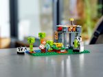 LEGO Minecraft 21158 - Der Panda-Kindergarten - Produktbild 03