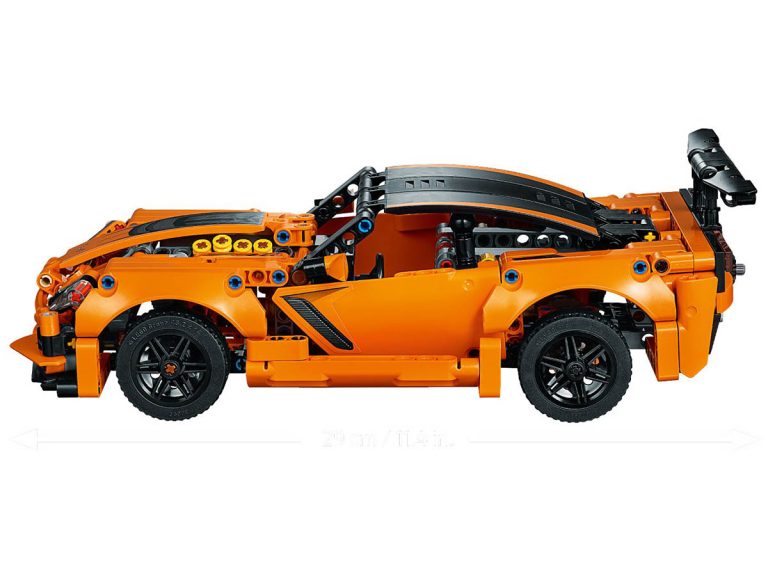 LEGO Technic 42093 - Chevrolet Corvette ZR1 - Produktbild 02