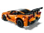 LEGO Technic 42093 - Chevrolet Corvette ZR1 - Produktbild 07