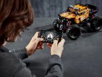 LEGO Technic 42099 - Allrad Xtreme-Geländewagen - Produktbild 04