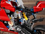 LEGO Technic 42107 - Ducati Panigale V4 R - Produktbild 02