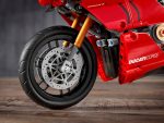 LEGO Technic 42107 - Ducati Panigale V4 R - Produktbild 08