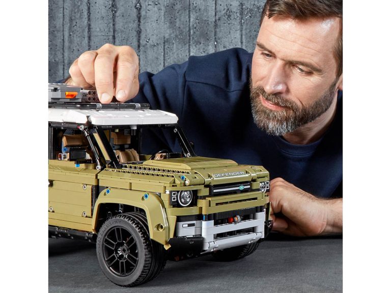 Land Rover Defender LEGO Technic 42110 - Land Rover Defender - Produktbild 03