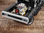 LEGO Technic 42111 - Dom's Dodge Charger - Produktbild 02