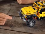 LEGO Technic 42122 - Jeep® Wrangler - Produktbild 09