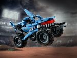 LEGO Technic 42134 - Monster Jam™ Megalodon™ - Produktbild 03