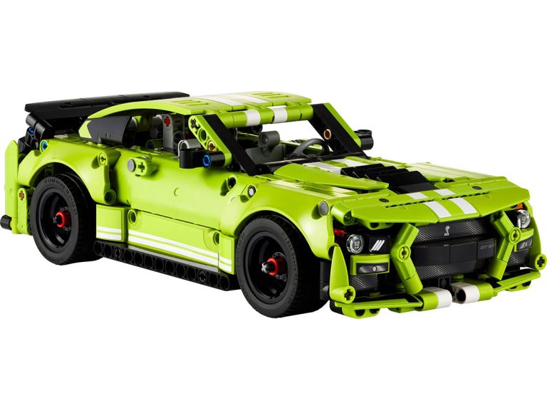 LEGO Technic 42138 - Ford Mustang Shelby® GT500® - Produktbild 01