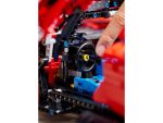 LEGO Technic 42143 - Ferrari Daytona SP3 - Produktbild 08