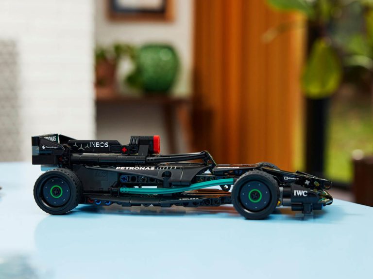 LEGO Mercedes-AMG F1 W14 E Performance Pull-Back 42165