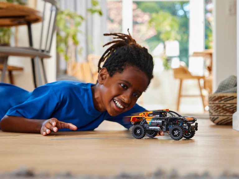 LEGO NEOM McLaren Extreme E Race Car 42166