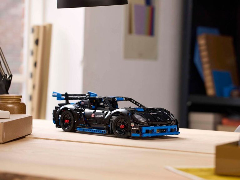 LEGO Porsche GT4 e-Performance Rennwagen 42176