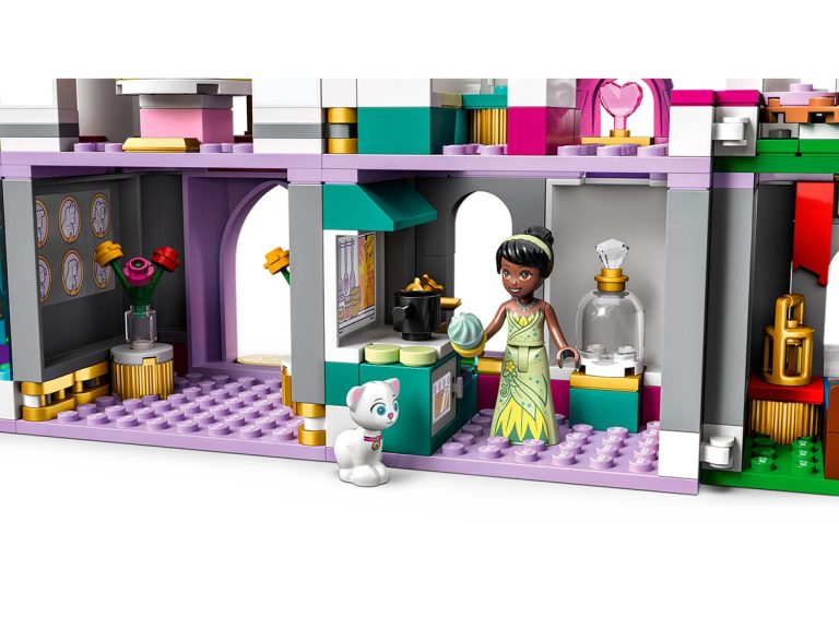 LEGO Ultimatives Abenteuerschloss 43205