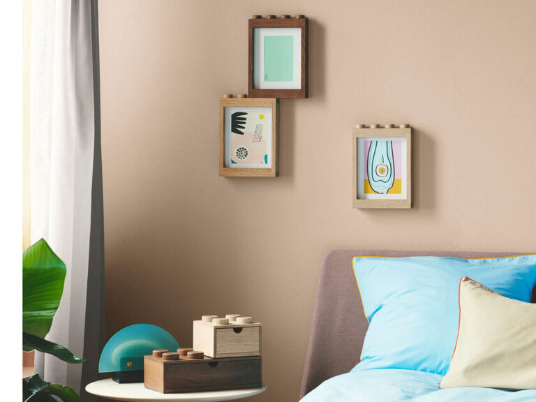 LEGO Bilderrahmen aus dunklem Eichenholz - 5007110 - Produktbild 03