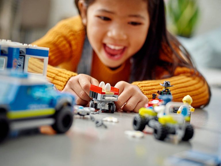 LEGO City 60315 - Mobile Polizei-Einsatzzentrale - Produktbild 03