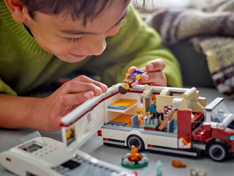 LEGO Abenteuer-Wohnmobil 60454