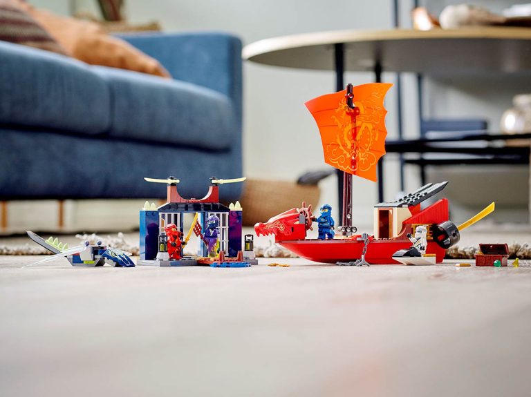 LEGO NINJAGO 71749 - Flug mit dem Ninja-Flugsegler - Produktbild 03