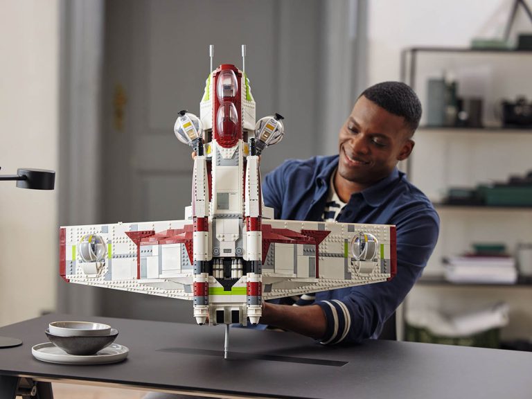 Republic Gunship LEGO Star Wars 75309 - Republic Gunship - Produktbild 04