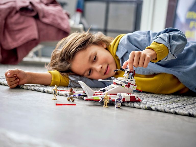 LEGO Star Wars 75342 - Republic Fighter Tank™ - Produktbild 03