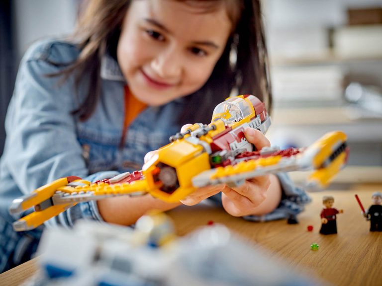 New Republic E-Wing™ vs. Shin Hatis Starfighter™ LEGO Star Wars 75364 - New Republic E-Wing™ vs. Shin Hatis Starfighter™ - Produktbild 02