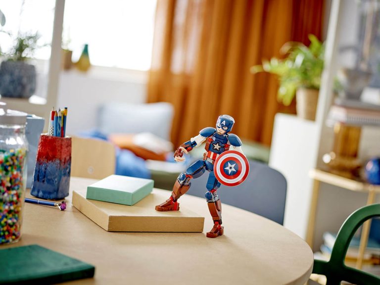 Captain America Baufigur LEGO Marvel 76258 - Captain America Baufigur - Produktbild 02