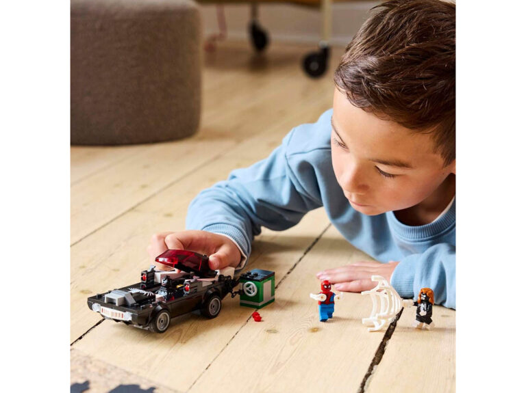 LEGO Spider-Man vs. Venom Muscle-Car 76309