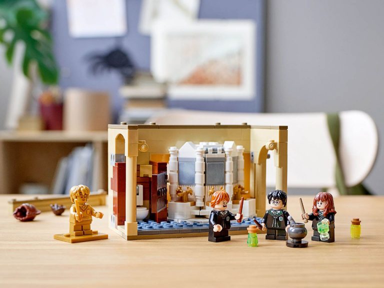 LEGO Harry Potter 76386 - Hogwarts™