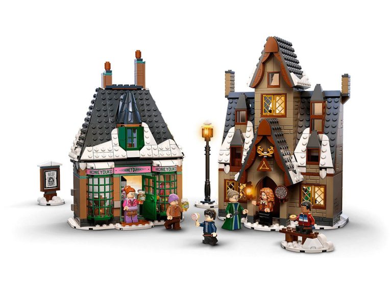 LEGO Harry Potter 76388 - Besuch in Hogsmeade™ - Produktbild 02