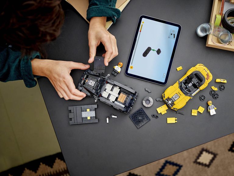 LEGO Mercedes-AMG G 63 & Mercedes-AMG SL 63 76924