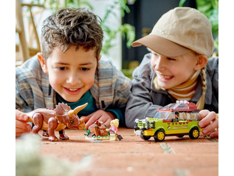 LEGO Jurassic World 76959 - Triceratops-Forschung - Produktbild 03