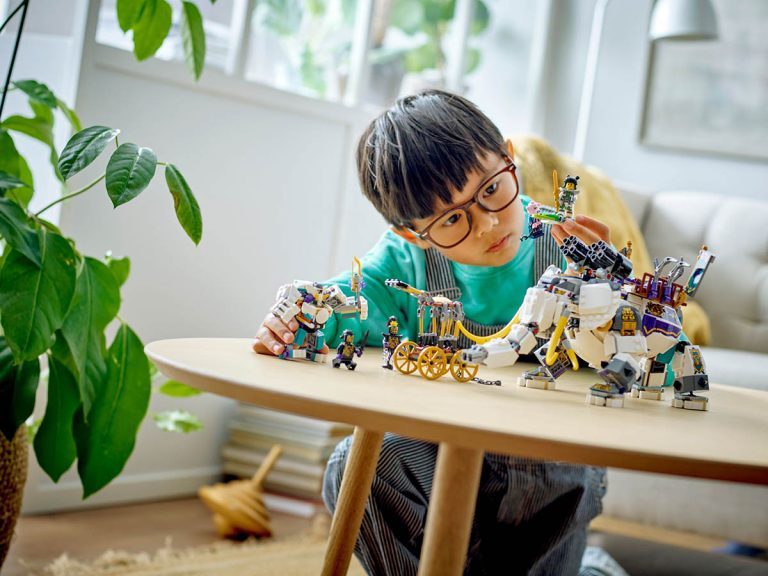 lego-80043-yellow-tusk-elephant-alt2 LEGO Yellow Tusk Elephant 80043